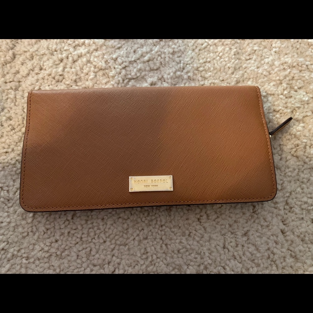 HENRI BENDEL WALLET
